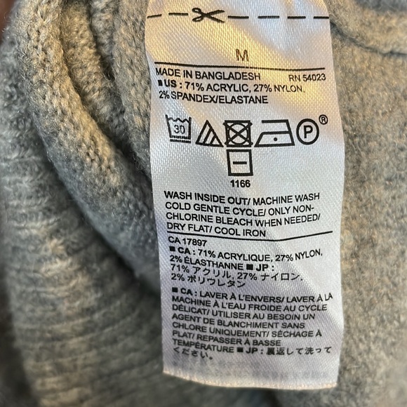 Banana Republic turtle neck sweater - Picture 3 of 3